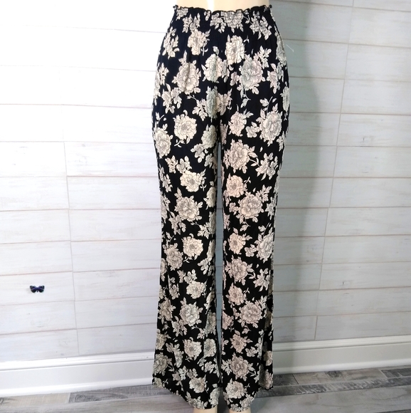 Brandy Melville | Pants \u0026 Jumpsuits 